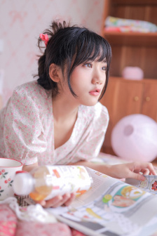 16岁女RAPPER台湾
